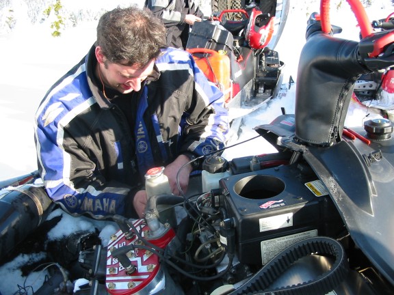 576x432 pixels (86K)